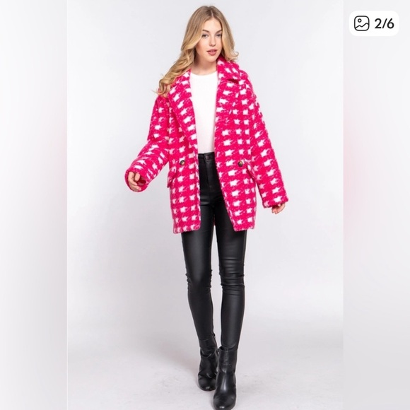 NWT - Active USA Pink & White Houndstooth Plush Pea Coat - Picture 9 of 9